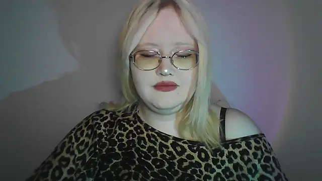Snapshot of Elayne_Sweet chatting on 07/11/26, 06:05 Elayne Sweet online show from 07/11/26, 06:05