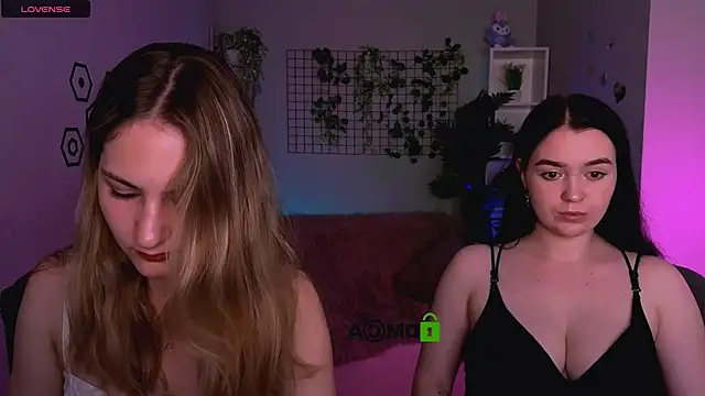 so hot rosalie online show from 06/08/26, 07:14