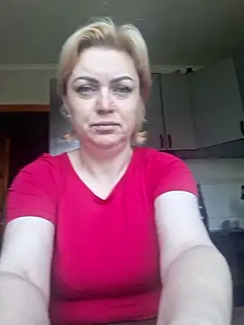 SylvieGold453 online show from 05/22/26, 08:21