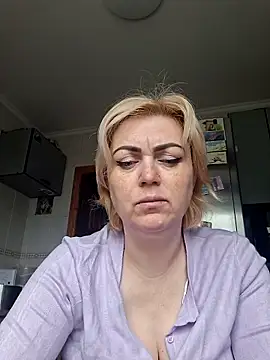 SylvieGold453 online show from 05/29/26, 09:29