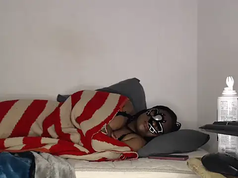 Lady Dianaxx online show from 04/15/26, 07:58