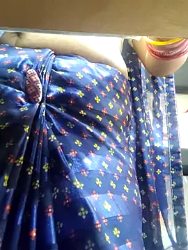 Snapshot of Legend_choice chatting on 04/02/26, 01:09 Legend choice online show from 04/02/26, 01:09