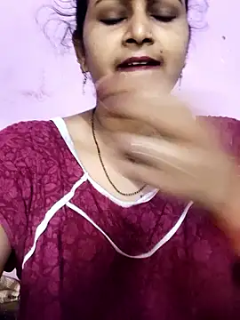 Snapshot of Legend_choice chatting on 04/07/26, 09:43 Legend choice online show from 04/07/26, 09:43