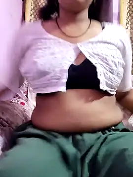 Snapshot of Legend_choice chatting on 04/08/26, 02:11 Legend choice online show from 04/08/26, 02:11