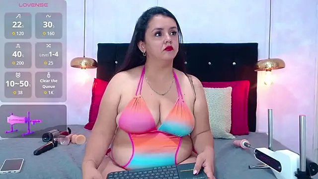 KeiraBrook online show from 04/06/26, 06:20