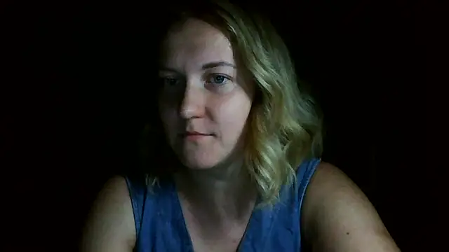 TinaKittyX online show from 06/23/26, 08:51