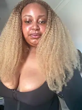 zahiraax online show from 04/08/26, 03:12