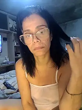 Snapshot of Cristotoza chatting on 05/12/26, 04:37 Cristotoza online show from 05/12/26, 04:37