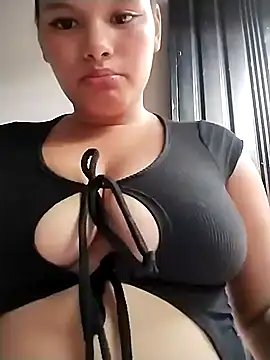 Kimberlyxxo online show from 06/25/26, 07:40