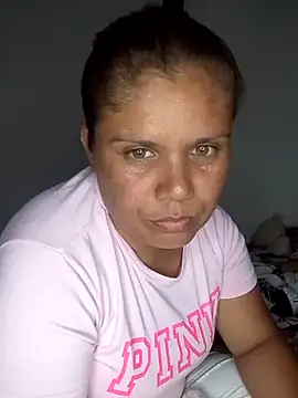 Zafiro MD online show from 06/18/26, 02:01