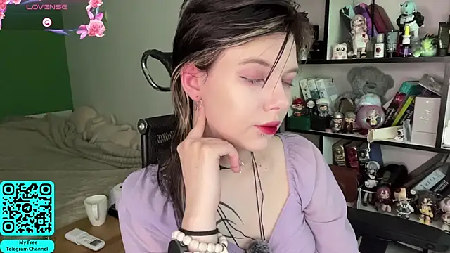 MadalynNosel online show from 06/20/26, 07:11