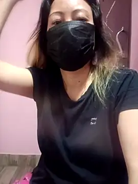 Snapshot of Bristy_BigBoobs chatting on 04/07/26, 03:29 Bristy BigBoobs online show from 04/07/26, 03:29