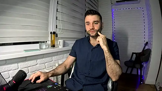 Snapshot of DaddySlava chatting on 04/11/26, 06:34 DaddySlava online show from 04/11/26, 06:34