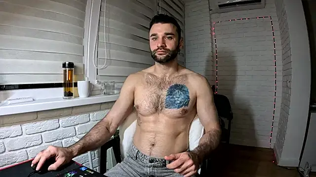 Snapshot of DaddySlava chatting on 04/15/26, 07:58 DaddySlava online show from 04/15/26, 07:58