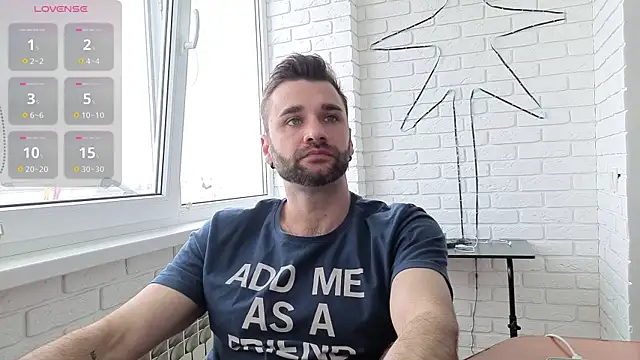 Snapshot of DaddySlava chatting on 05/29/26, 09:18 DaddySlava online show from 05/29/26, 09:18