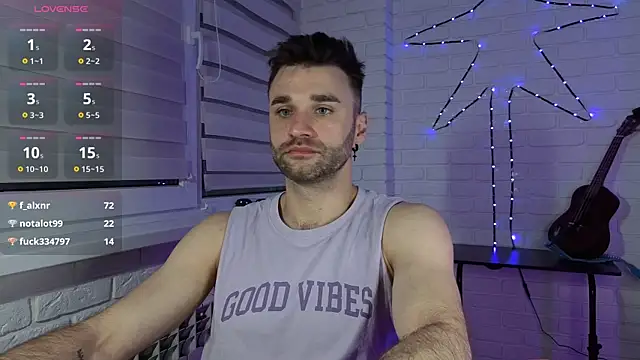 Snapshot of DaddySlava chatting on 06/08/26, 01:28 DaddySlava online show from 06/08/26, 01:28