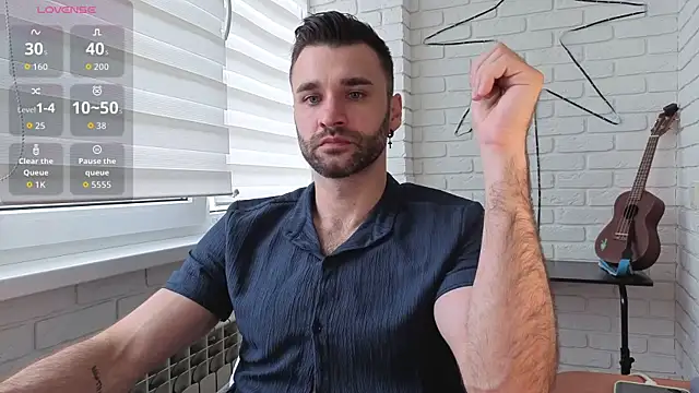 Snapshot of DaddySlava chatting on 06/12/26, 03:11 DaddySlava online show from 06/12/26, 03:11