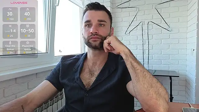 Snapshot of DaddySlava chatting on 06/18/26, 05:17 DaddySlava online show from 06/18/26, 05:17