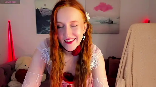 Snapshot of EvaBellea chatting on 05/26/26, 01:40 EvaBellea online show from 05/26/26, 01:40