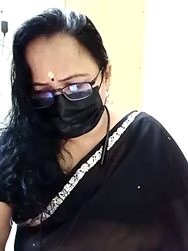 monisha cam online show from 05/03/26, 09:37