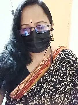 monisha cam online show from 05/15/26, 02:02
