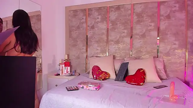 BellaWilliams  online show from 05/14/26, 04:19