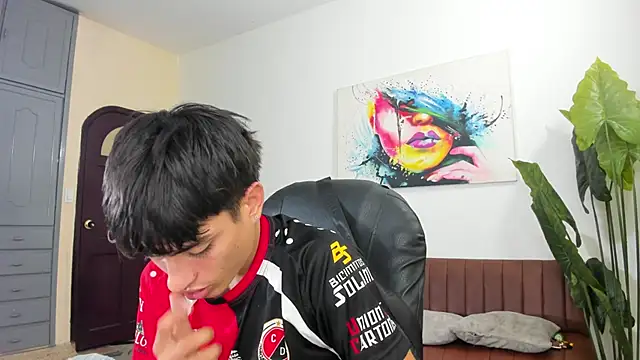 Thebestboyhot online show from 06/03/26, 02:36