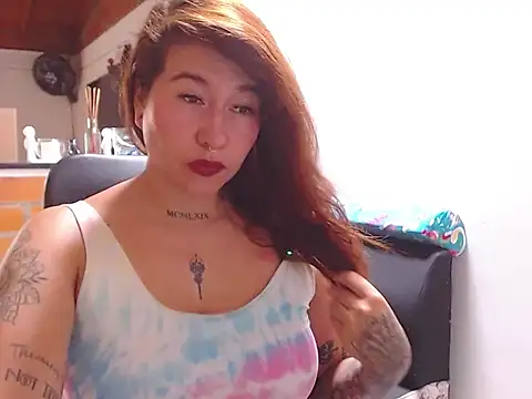 Antonia Ferri online show from 04/05/26, 03:31