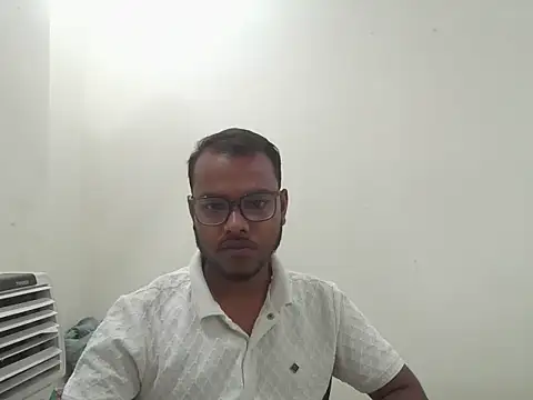 Snapshot of RajaDarling26 chatting on 07/23/26, 06:44 RajaDarling26 online show from 07/23/26, 06:44