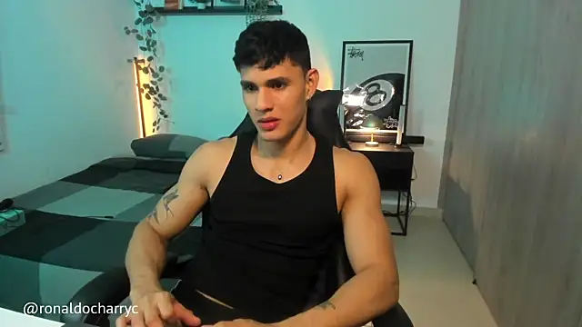 Massimo Rinaldi online show from 07/11/26, 04:26