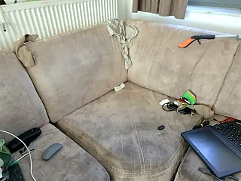 LivelyArray455 online show from 04/23/26, 10:58