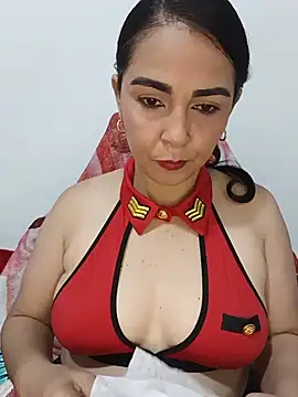 Snapshot of Emily_Divi69 chatting on 06/20/26, 12:14 Emily Divi69 online show from 06/20/26, 12:14
