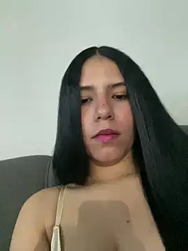 IsabelaRivers online show from 05/02/26, 03:22