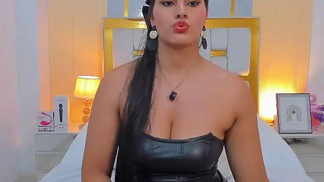 Snapshot of Alara_Keyy chatting on 05/17/26, 09:22 Alara Keyy online show from 05/17/26, 09:22