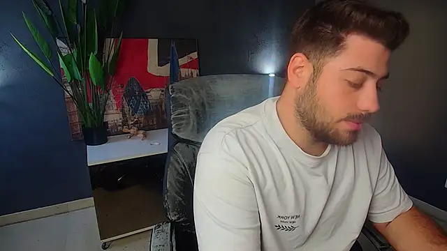 DaxGreer online show from 04/28/26, 04:17