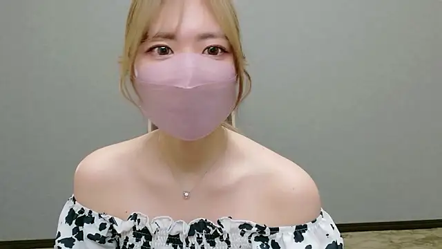YUA 0425 online show from 06/24/26, 02:10