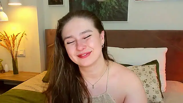 Snapshot of Sienna_Spice chatting on 06/24/26, 05:56 Sienna Spice online show from 06/24/26, 05:56