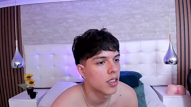DamiaanXx online show from 05/11/26, 04:04
