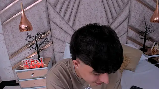 DamiaanXx online show from 06/27/26, 12:22