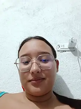 Snapshot of naughty_girl_hot_ chatting on 05/14/26, 09:21 naughty girl hot online show from 05/14/26, 09:21
