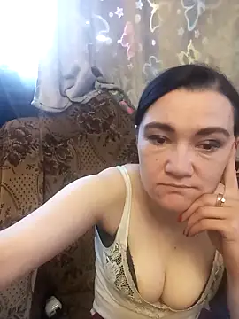 AlissaSecret online show from 05/04/26, 07:37