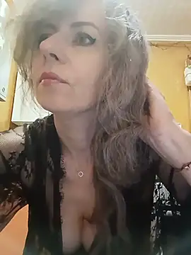 Snapshot of TaynaSecret chatting on 05/26/26, 08:49 TaynaSecret online show from 05/26/26, 08:49