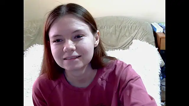 JessicaHolland1 online show from 04/04/26, 08:45