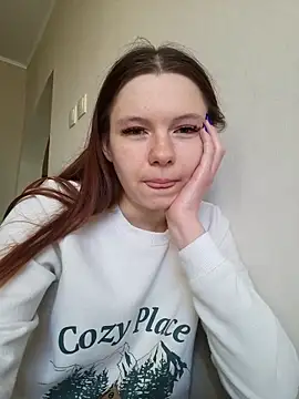 JessicaHolland1 online show from 04/21/26, 05:14