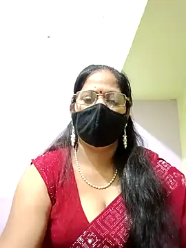 SEEMA 012 online show from 05/13/26, 03:48