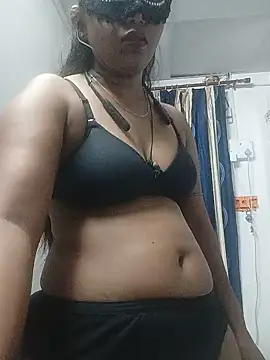 Snapshot of SWEETI_HORNY50 chatting on 05/25/26, 11:22 SWEETI HORNY50 online show from 05/25/26, 11:22