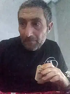 Snapshot of danko2979 chatting on 04/03/26, 09:51 danko2979 online show from 04/03/26, 09:51