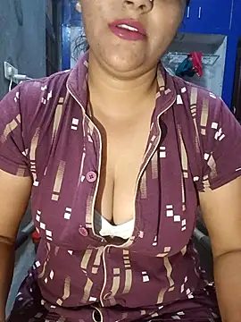 Riyashrma001 online show from 04/05/26, 12:02