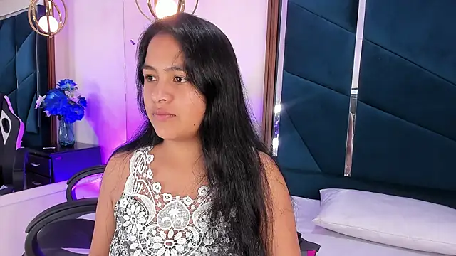 AprilMiiller online show from 05/22/26, 12:22