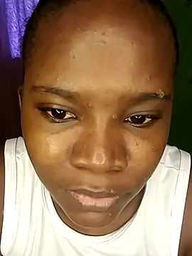 ZaraSavage111 online show from 04/07/26, 12:27